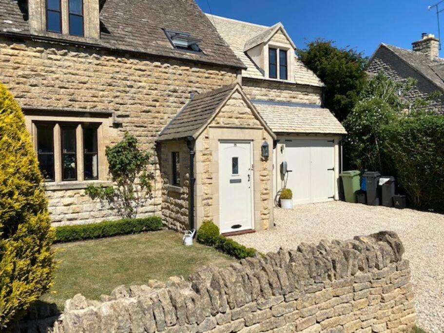 Large Stylish Luxury Cotswold Cottage - Ideal For Families, W/ Ev Charging Andoversford Εξωτερικό φωτογραφία